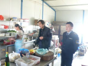 縣食品藥品監管局開展旅游景點餐飲服務食品安全專項檢查，切實提升旅游服務品質